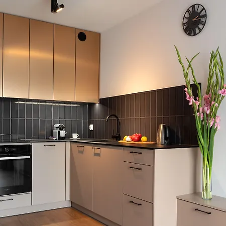 Апартаменти Apartamenty-wroc Kurkowa 14